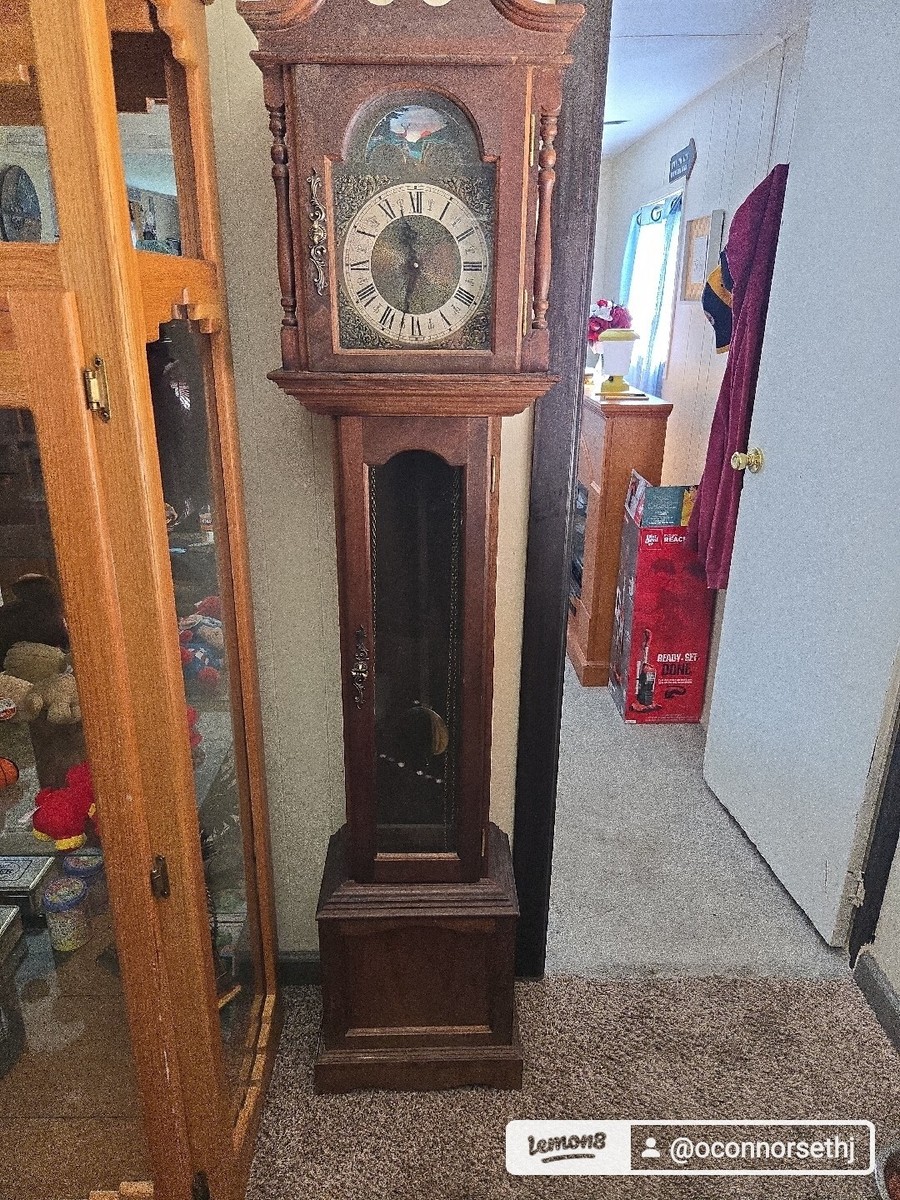 Jauch 77 Emperor Clock Company 1973 Grandfather Clock