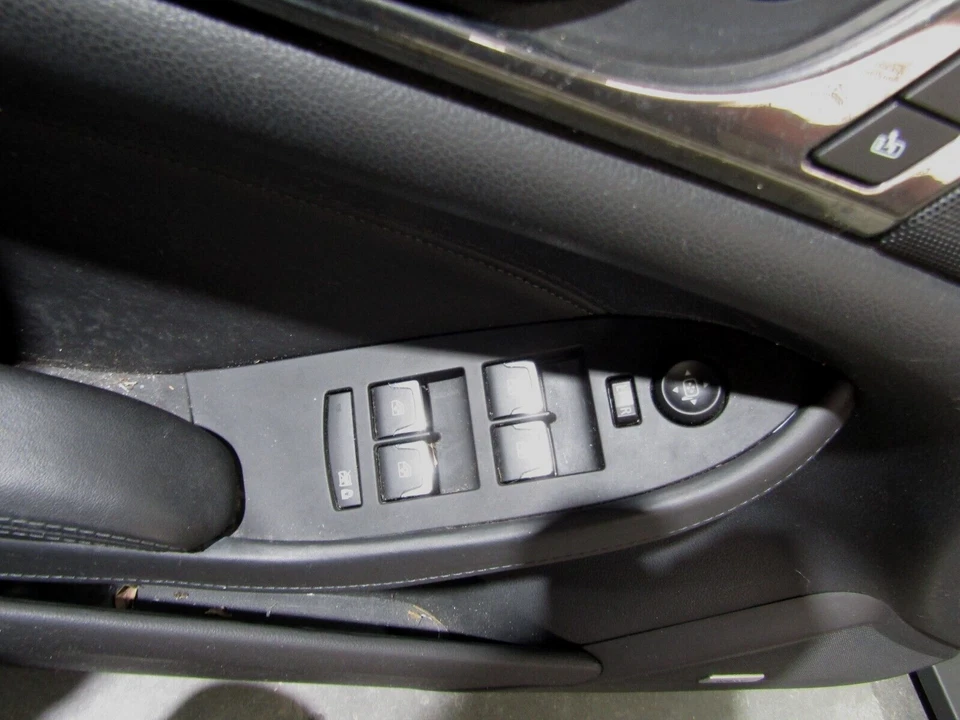 Cadillac CTS-V 2016-2019 sedán LT4 OEM CONJUNTO DE 4 PANELES DE PUERTAS INTERIORES Foto 4 de 4