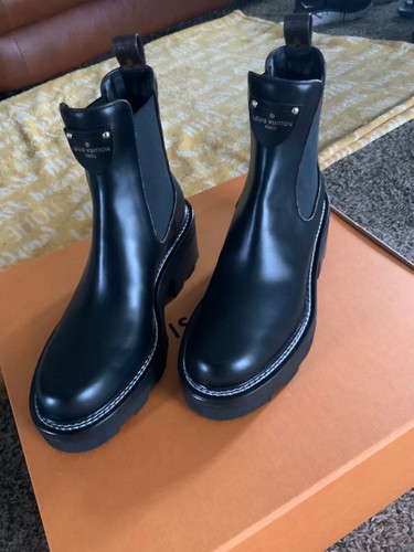 Louis Vuitton BEAUBOURG Ankle Boots 6.5 
