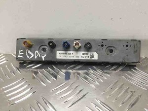 AUDI Q7 4L Antennenverstärker  4L0035225F 3.00 Diesel 171kw 2007 21444032