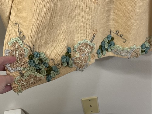 Maglione cardigan donna Storybook Knits taglia XS fiori gialli vintage anni 90 maglia 3D - Foto 4 di 6
