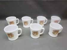 7 VINTAGE ANCHOR HOCKING FIRE - KING "TONY THE TIGER CUPS" - CLEAN