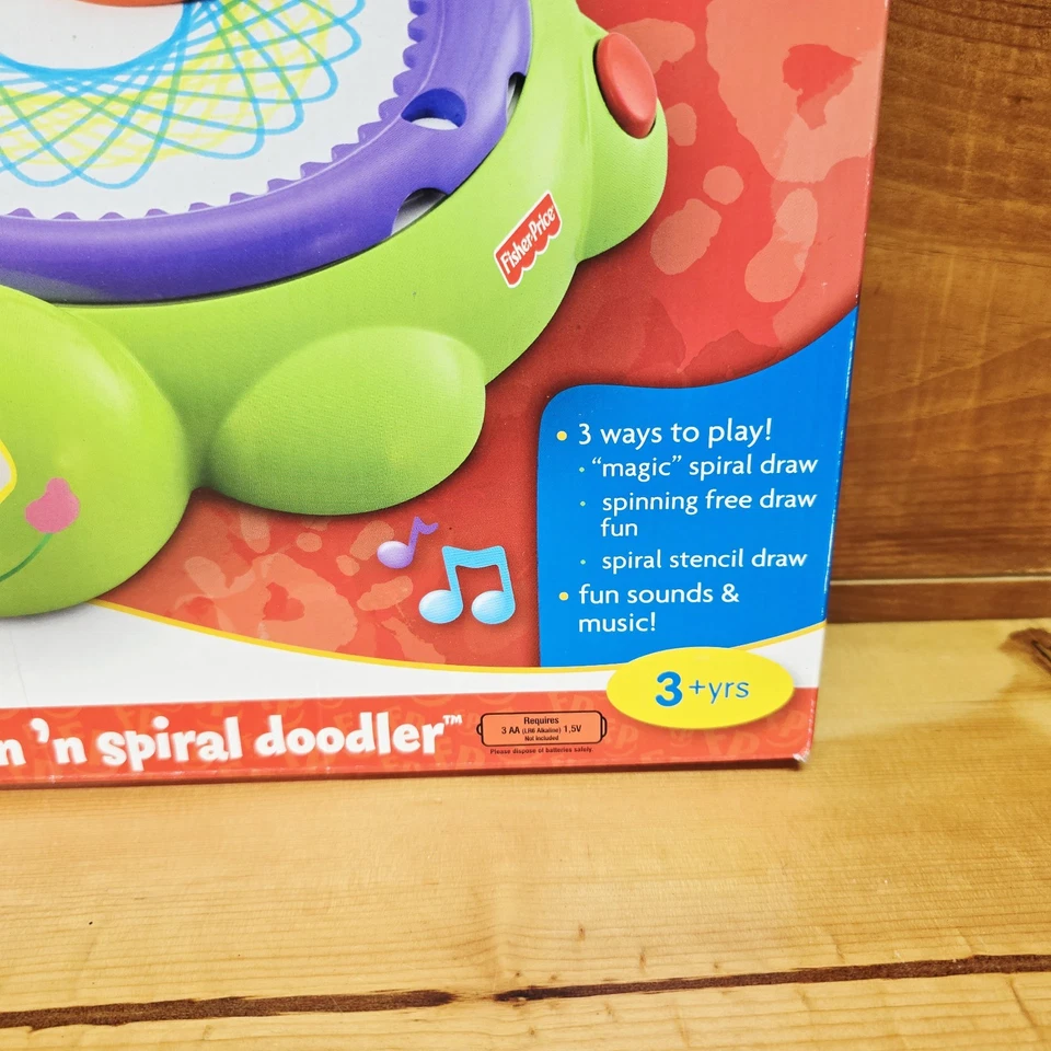 Desenho em espiral motorizado Fisher Price Spin N' Spiral Doodler Mattel feito por mim - Imagem 4 de 4