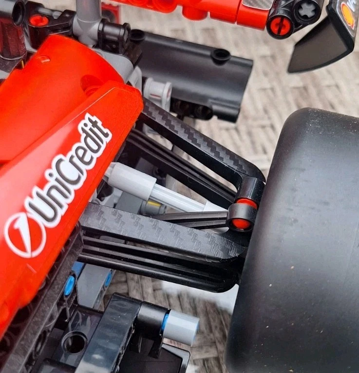 LEGO Ferrari SF24 42207 Kohlefaser Effekt Aufkleber - Bild 2 von 3