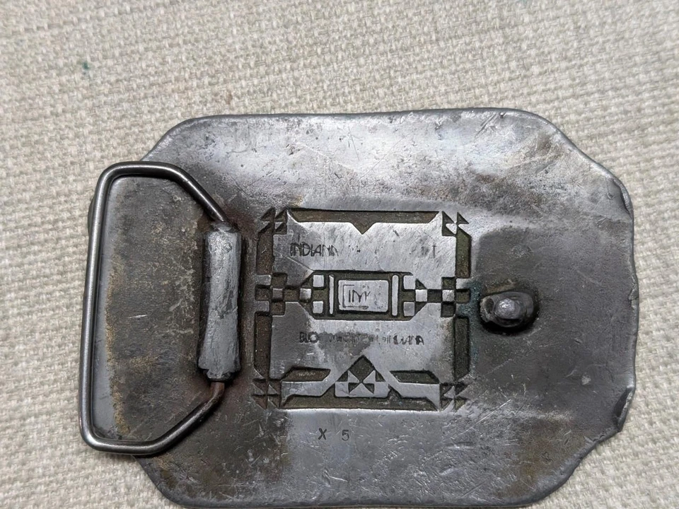 Hebilla de cinturón vintage BROKE-IN ANGUSTIADO agricultor TRACTOR rústico PATINA brutalista Foto 2 de 4