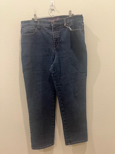 Gloria Vanderbilt Women's Size 14P Indigo wash Jeans