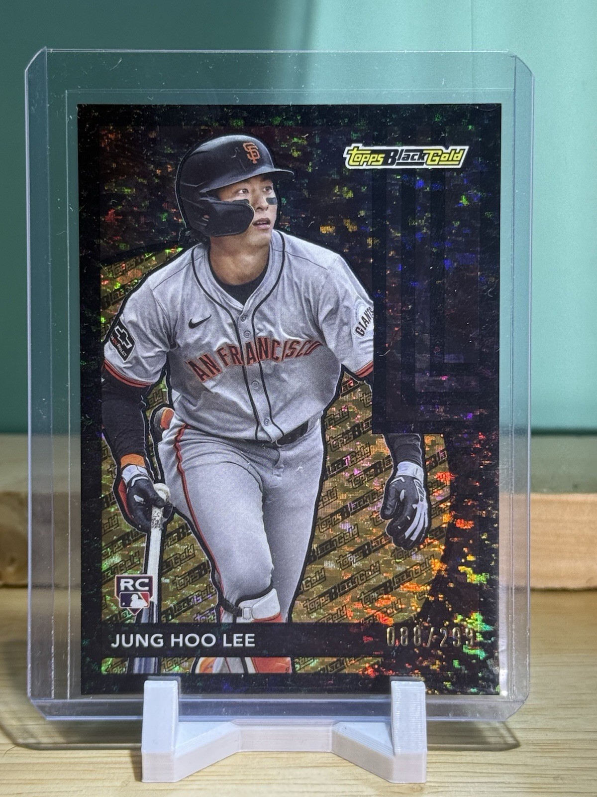 2024 Topps Update Series - Topps Black Gold Jung-Hoo Lee #BG-19 Black /299 (RC)