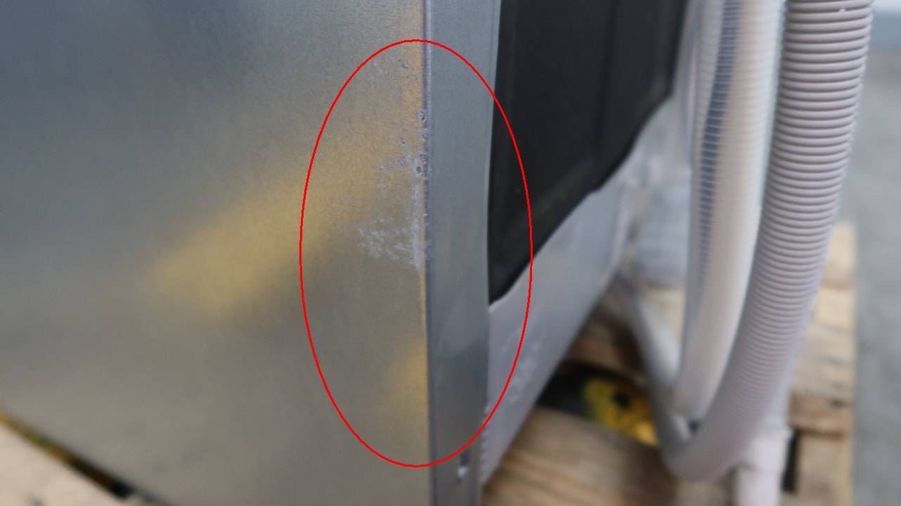 Bosch 300 18" 46 dBA InfoLight AquaStop Plus Built-In-Dishwasher SPE53U55UC 18