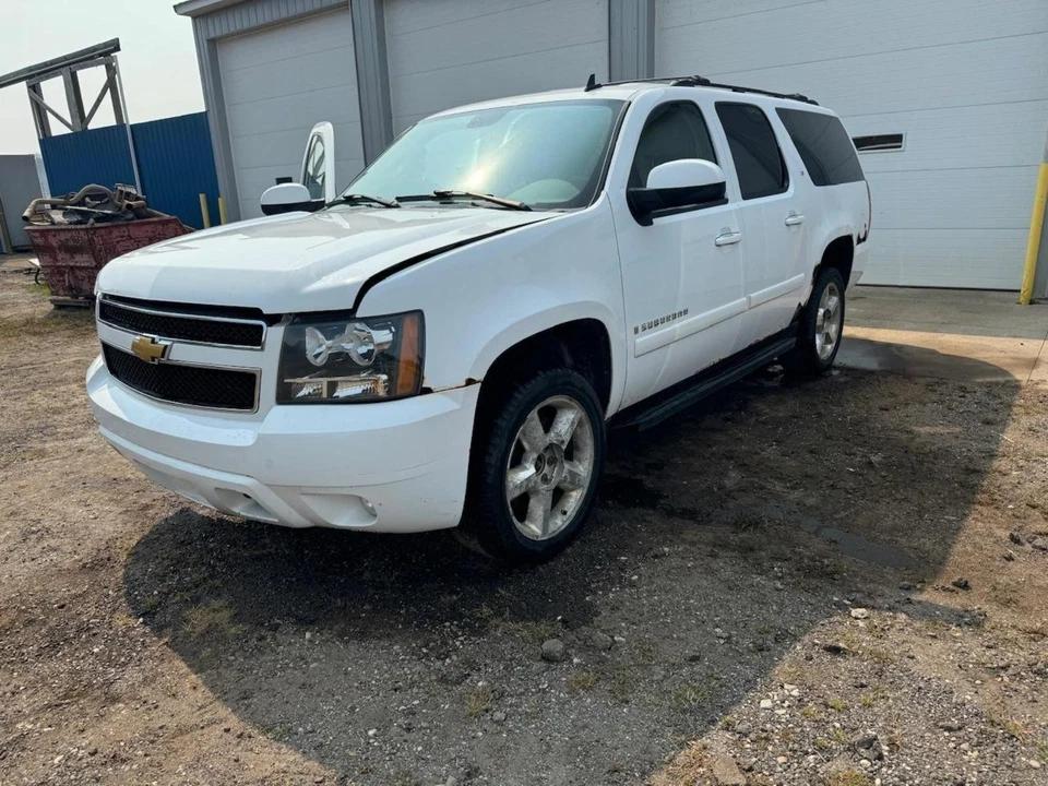 Faro CHEVROLET SUBURBAN 1500 R R. 07 08 09 10 11 12 13 14 Foto 4 de 4