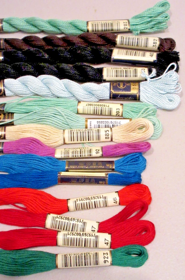 Lot of 15 ANCHOR FLOSS & PERLE COTTON#5 Threads - Image 2 of 3