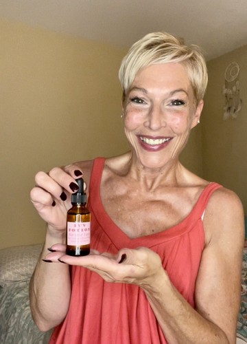Anti Aging Essential Oil Facial Serum - Picture 3 of 3