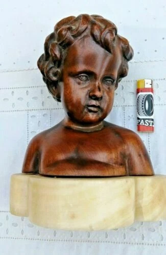 Objets du XXe siècle et récents en marbre