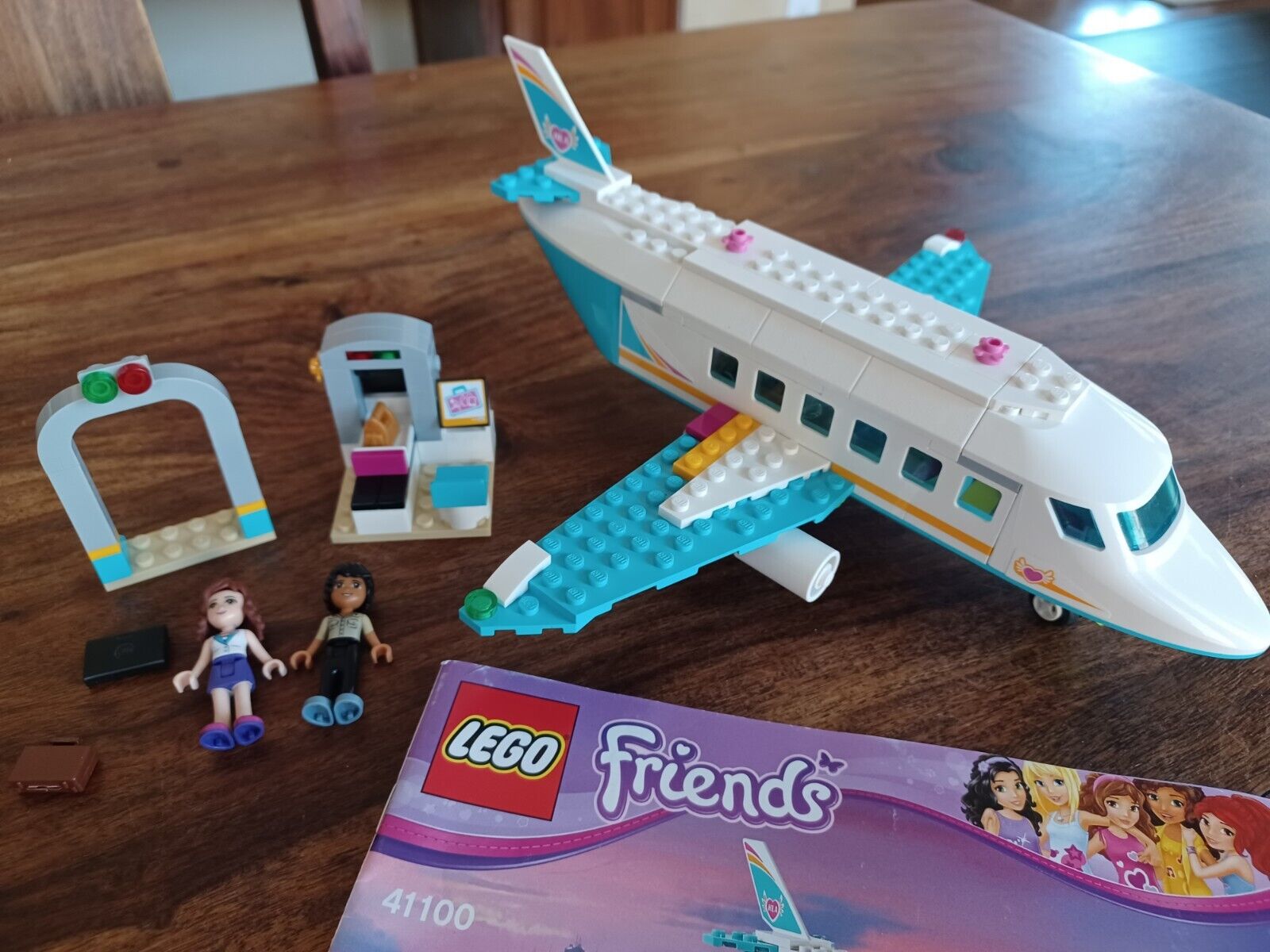 LEGO FRIENDS 41100 Heartlake Private Jet Complete w/ Manual mini dolls retired