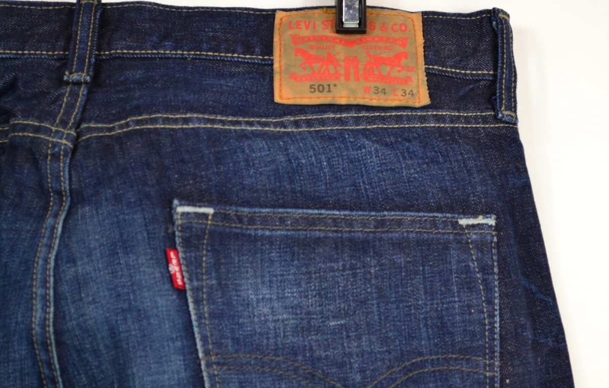 Levi's 501 ダークブルーデニム W34 L34 Levi's 501 Men's Size W34 L34 Blue Button Fly Classic Fit