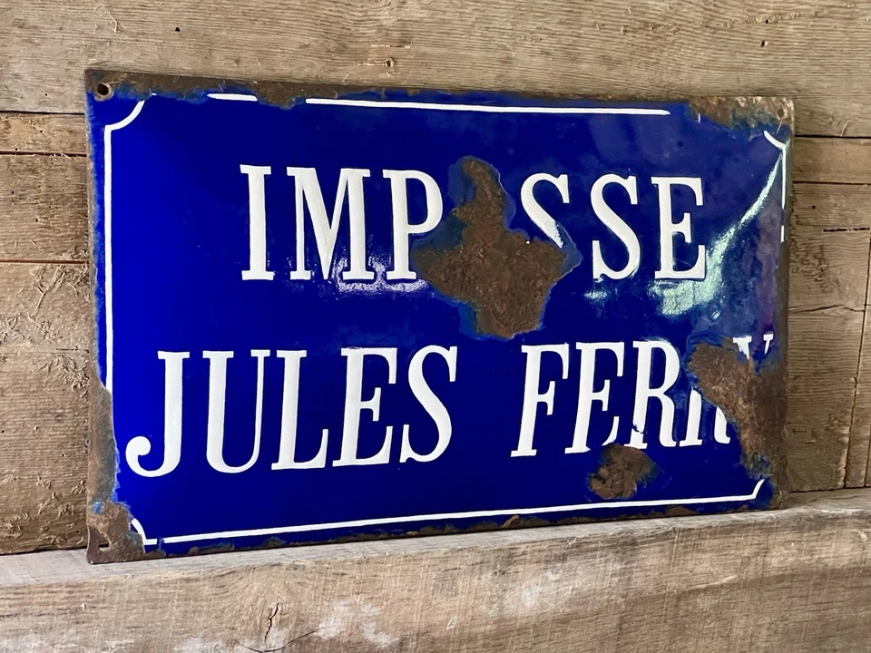 Señal de tráfico antigua francesa de metal abovedado Foto 3 de 3