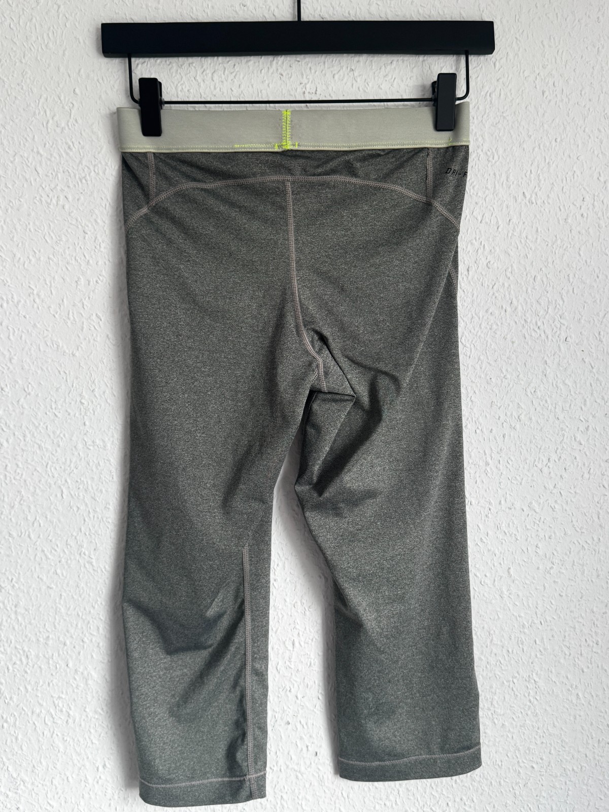 Nike Pro Women’s Dri-FIT Training Capris - Heather Gray/Volt - Size [Insert Size image 2