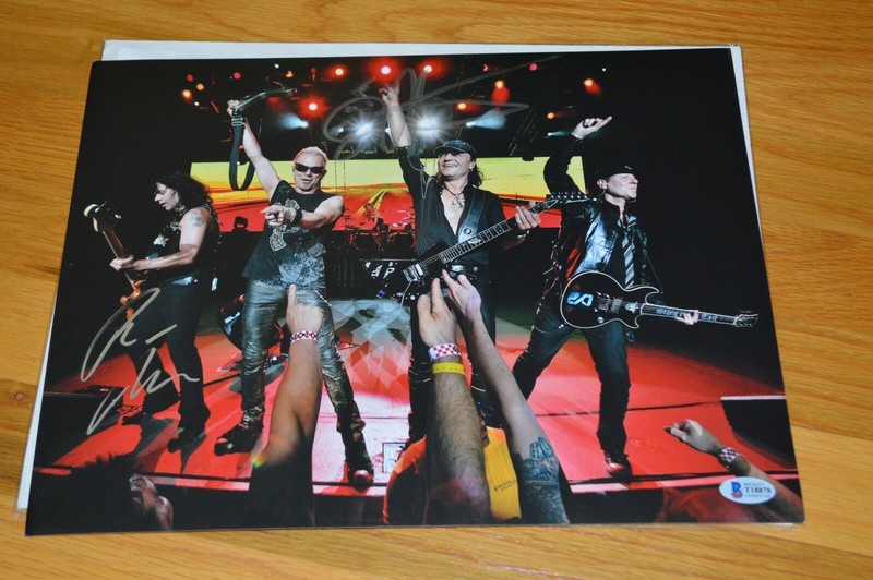 Scorpions ~ Pawel Maciwoda & James Kottak Signed 11x14 Photo ~ Beckett Hologram