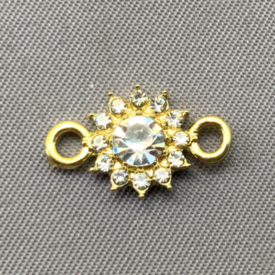 Clear Crystal Flowers 2 Loop Connectors 15mm Gold Plated Alloy Q10 Links Per Pkg