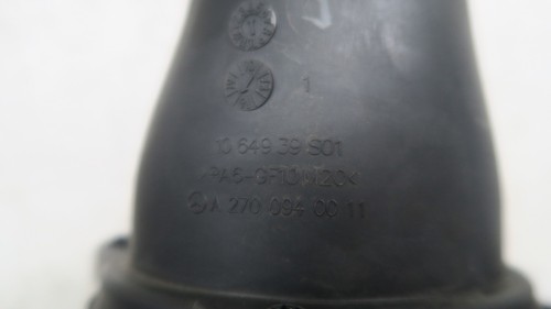 2017-2019 Infiniti QX30 OEM 2.0L Air Intake Cleaner Housing Lid A2700900601 - Picture 9 of 12