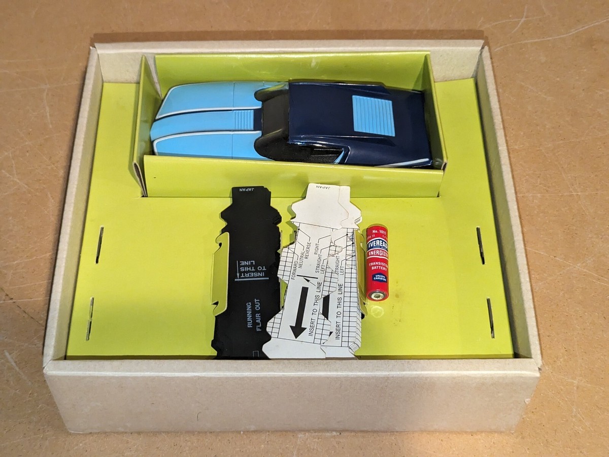 1969 Hasbro Amaze-A-Matics Buick Century Cruiser Blue Not