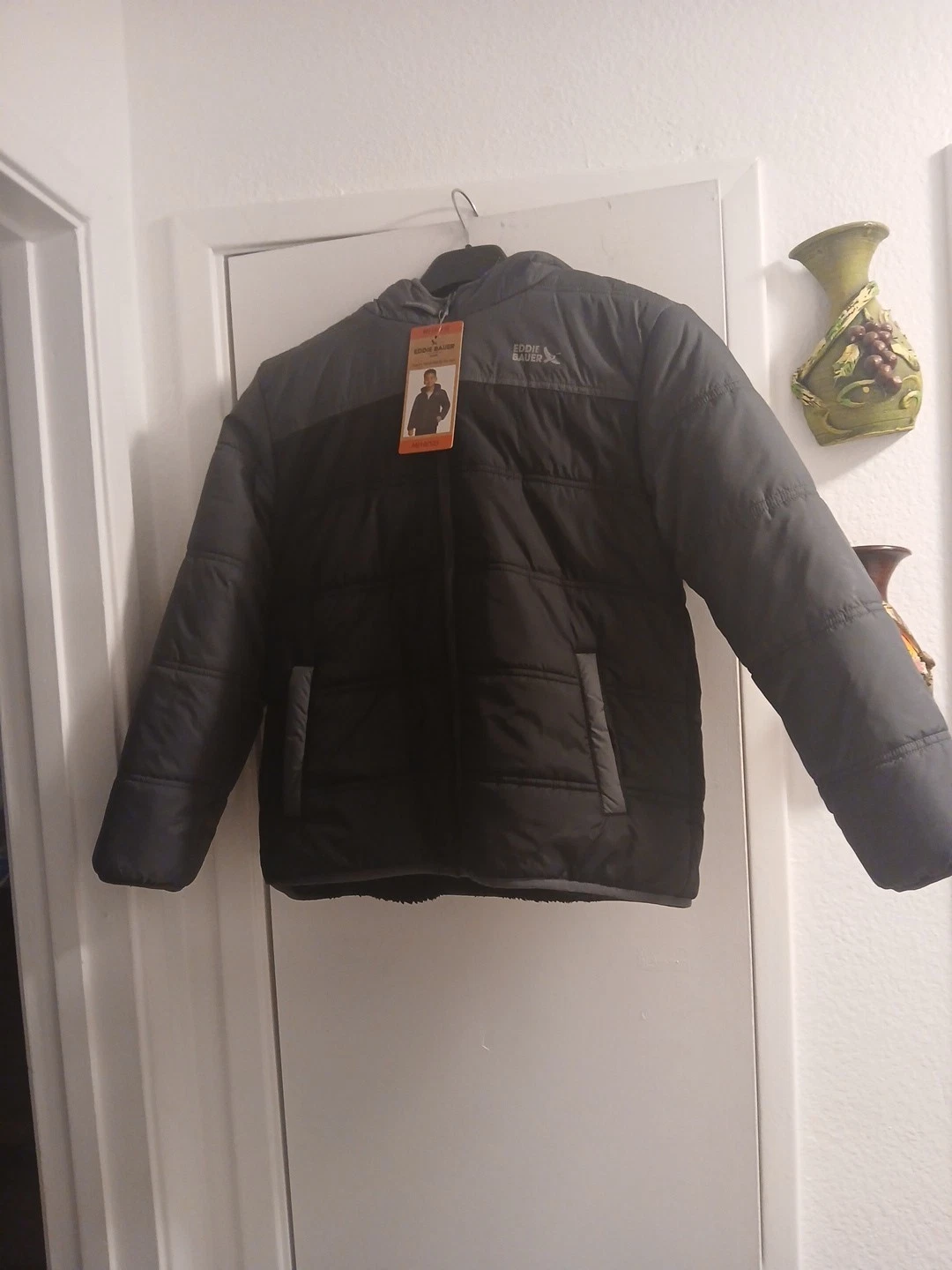 Eddie Bauer Youth Reversible Jacket M (10-12) Black / Grey