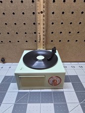 Vintage Vinyl Retro Wireless Portable Bluetooth Speaker Green