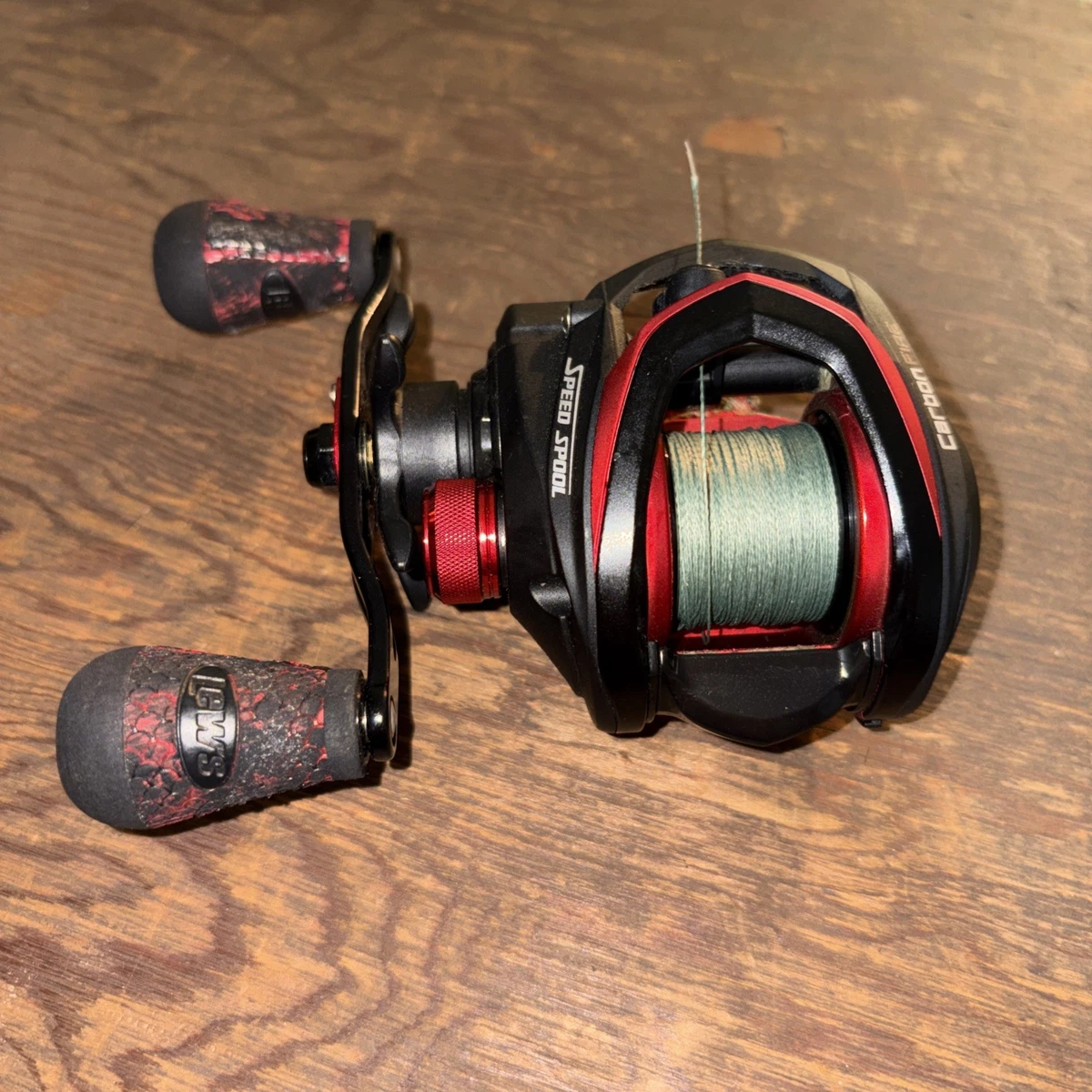 20 wish app baitcaster fishing reel Ultra Light Low Profile Black / Right Hand both Left and Right Hand Penn Baitcast Reel - Rival