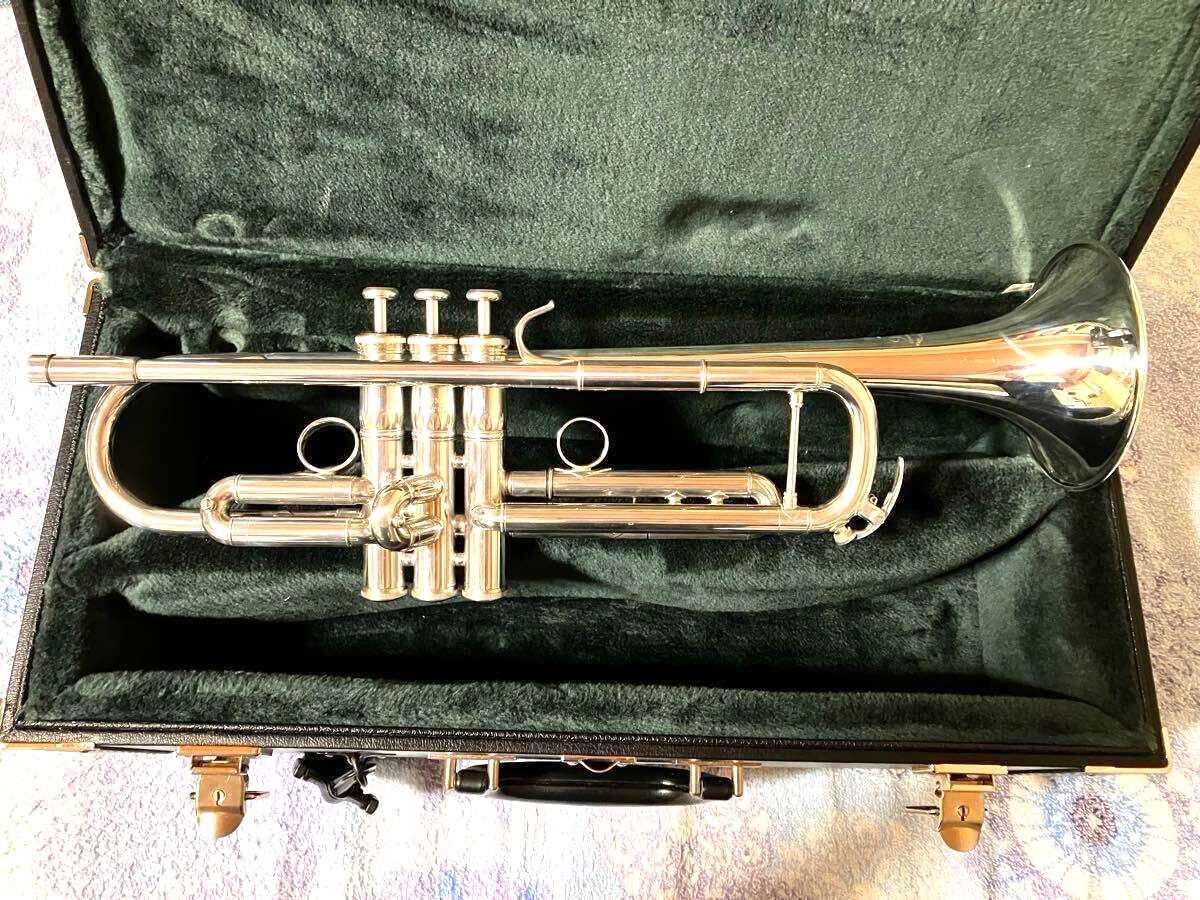 Yamaha YTR-8335RS Xeno Trumpet Hardcase | eBay