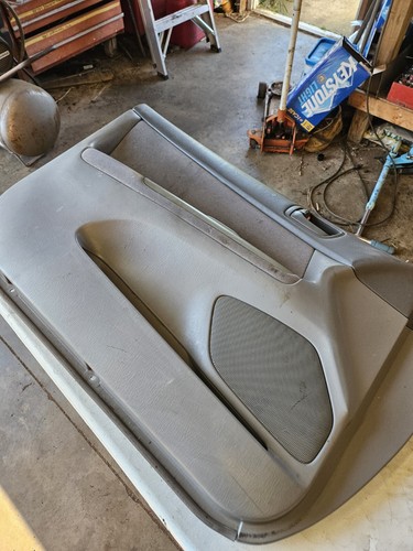 Panel de puerta delantera izquierda Toyota Camry 2002-2006 gris, forma decente - Imagen 19 de 23