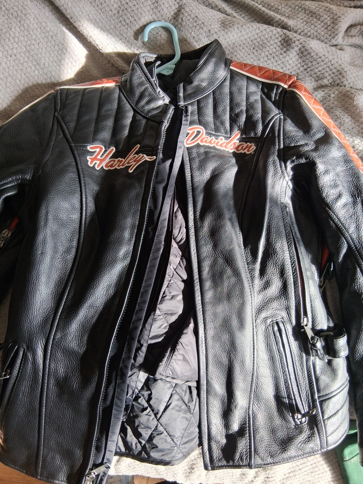 ORIGINAL AUTHENTIC NEW  HARLEY DAVIDSON women's  leather jacket medium image 2