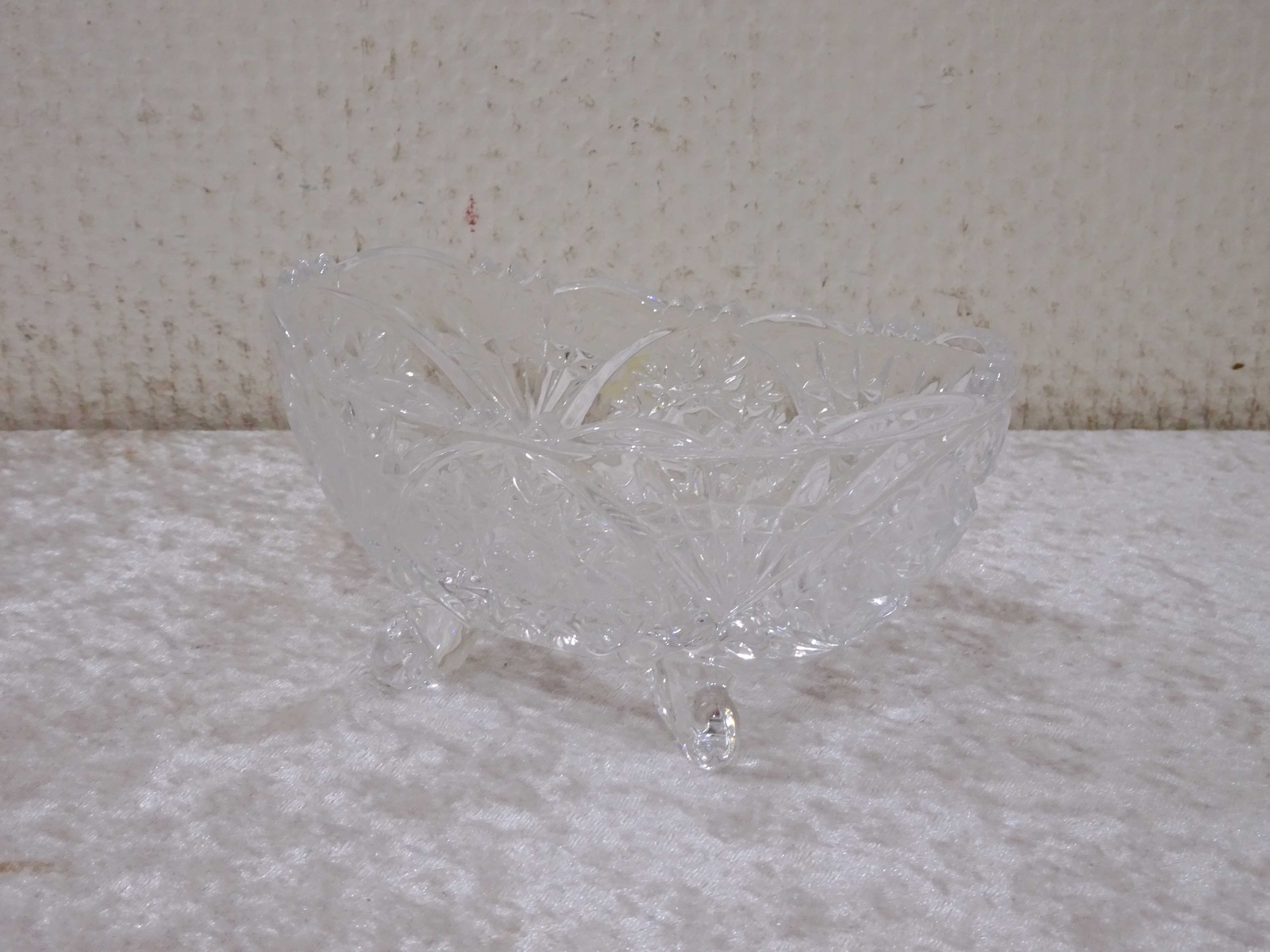 Po4edx - Diseño Fuente de Cristal Con Piececitos - Vintage - 15 CM