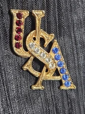 USA red white & blue Rhinestone Vertical Lapel Pin Patriotic Gold tone 1.5" Tall