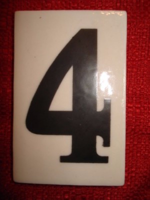 Curtis Development & MFG. CO. Ceramic Tile Address House Number 2 3/16'' x 3.5''
