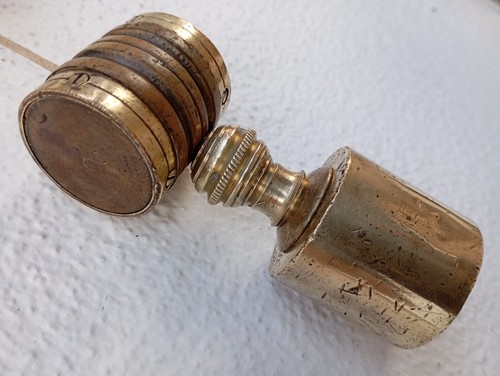 Bloque de nivel vertical Bob Mason de plomada cilindro pequeño de 2,5" de latón de colección con anillos de latón - Imagen 11 de 16