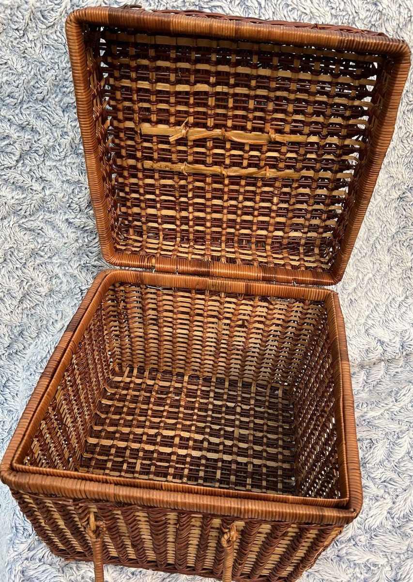 Antique Bamboo Woven Picnic Basket 12” x 12” Double Handle