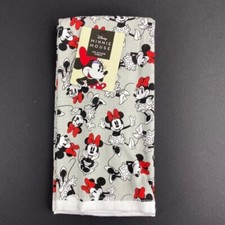 Disney Minnie Mouse Kitchen Towels Set of 2 NEW