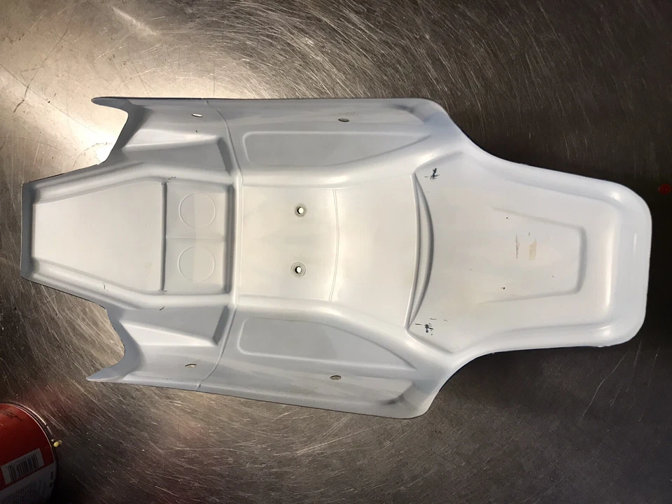 Exceed RC 1/8 Mad Torque RC Rock Crawler Body - Image 3 of 3