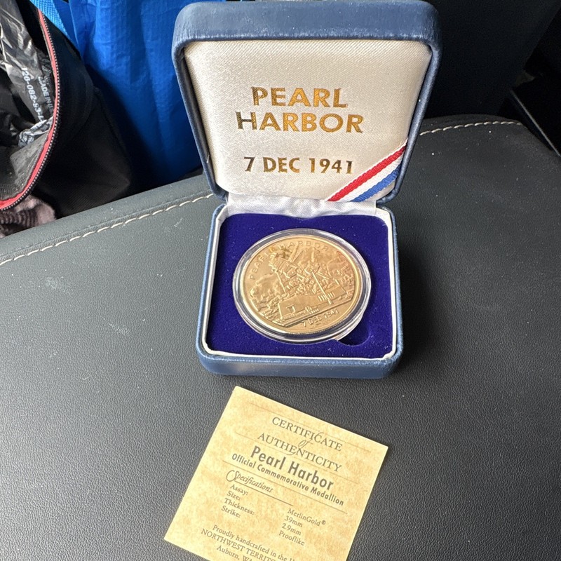 Arizona Memorial Museum Assoc Pearl Harbor 7 Dec 1941 Medal 0.999 Gold