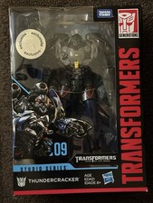 Hasbro Takara Tomy Transformers Thundercracker Studio Series 09 Action Figure