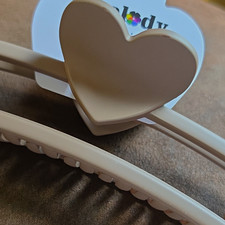 melody Heart Hair Claw Jaw Clip for Women, Beige Plastic, Solid Pattern