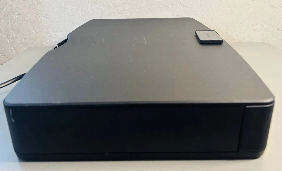 Sistema de som Bose Solo TV 410376 com cabo de alimentação remoto testado funcionando - Imagem 4 de 4