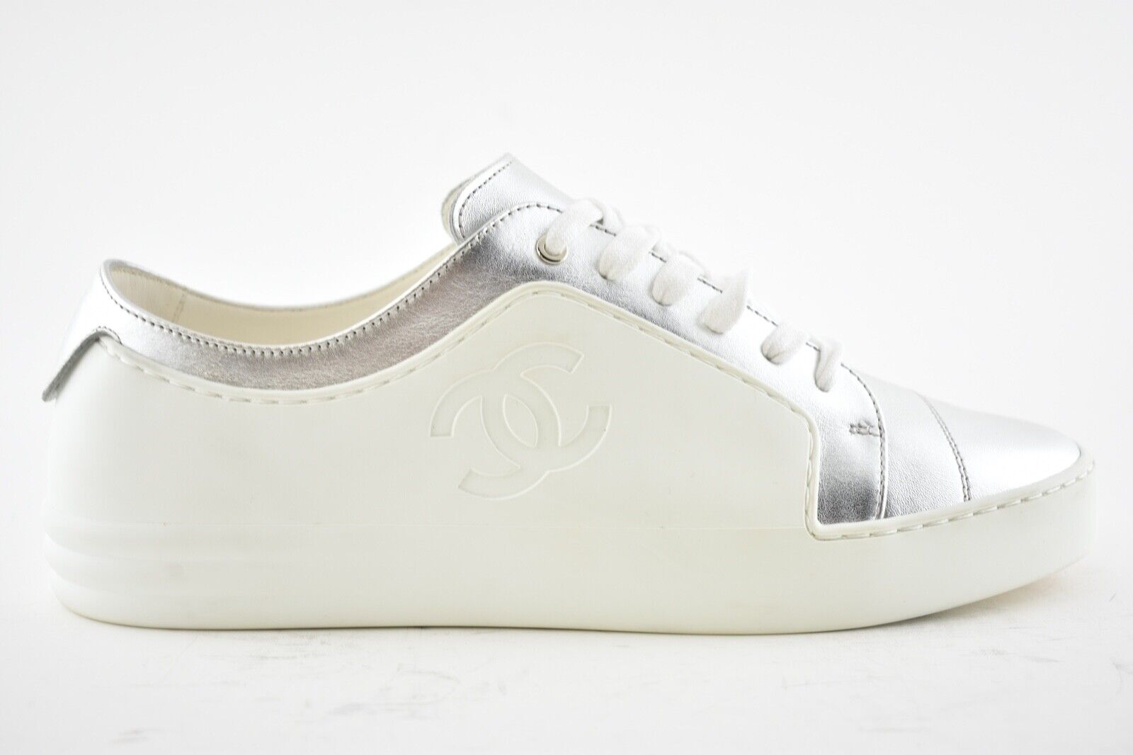 Chanel REV White Silver Gum Calfskin CC Flat Lace Up Runner Trainer Sneaker  39.5