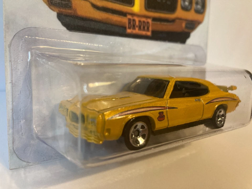HOT WHEELS CUSTOM '70 PONTIAC GTO JUDGE w/display stand.... - Image 4 of 4