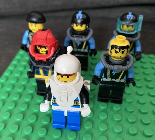 Lego Aquazone 6 Minifigures Ebay