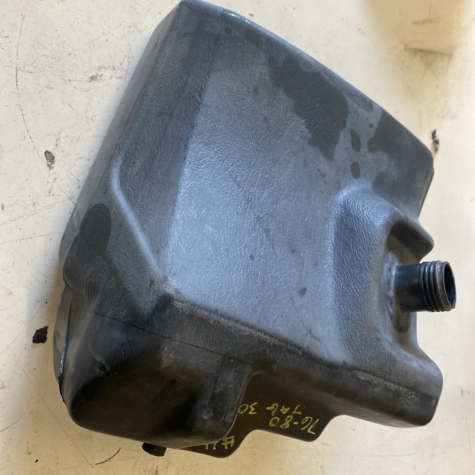 1976 - 1980 Arctic CAT JAG 3000 340 CC  Vintage Snowmobile Gas Tank Fuel Cell Foto 4 de 4