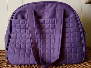 Gaiam Yoga Gym Bag Purple with Elastic Mat Holder On Bottom 15"x12"x6" Pockets