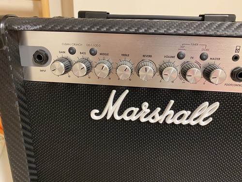 MARSHALL MG15CFX Carbon Fiber Amplificatore chitarra - Imagen 3 de 5