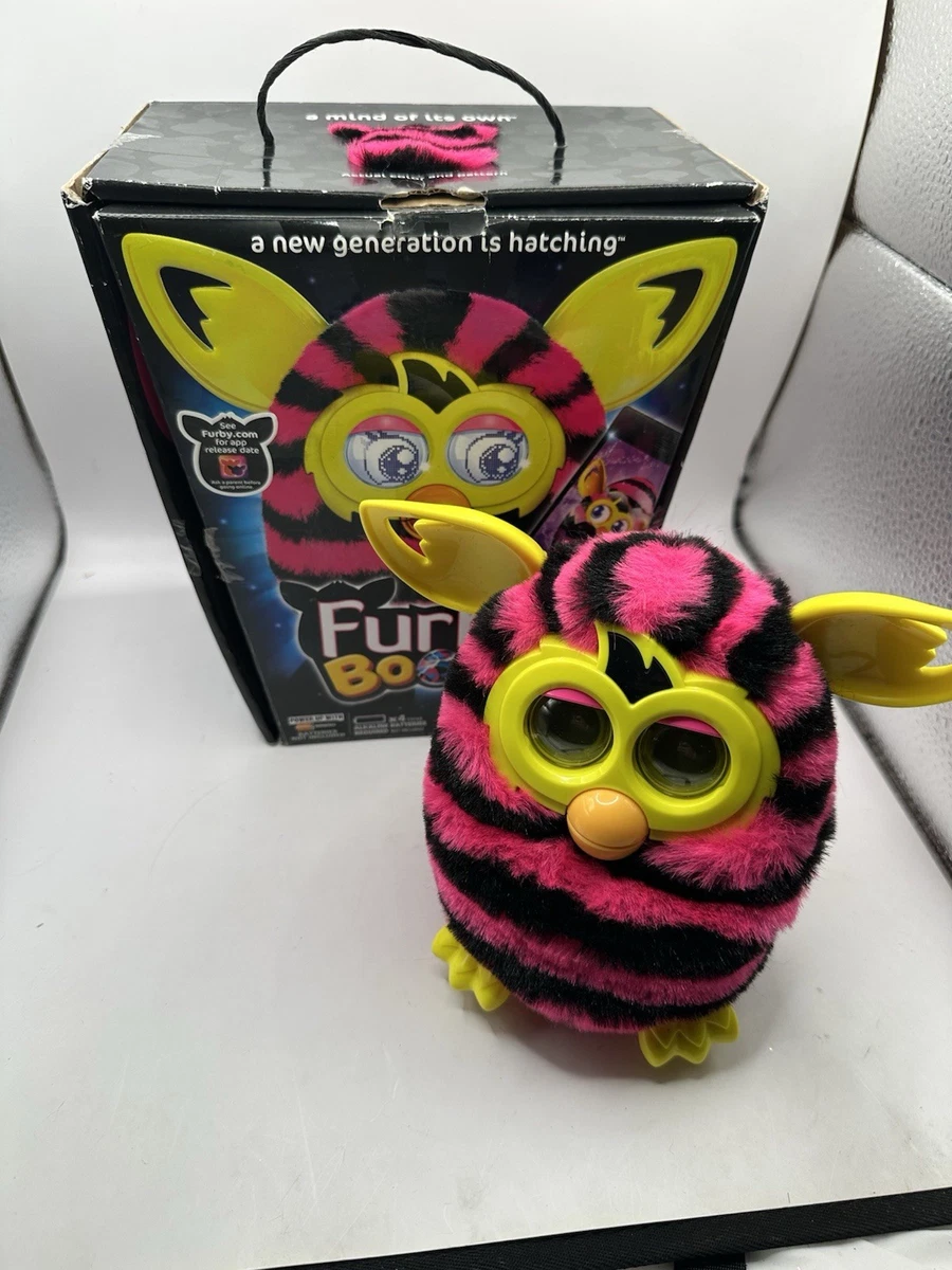 Hasbro Furby Boom Sweet Zigzag - ET Speaks From Home