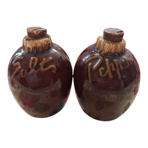 Vintage Stunning Hull Drip Pottery Salt &Pepper Shakers w/Corks Oven Proof USA