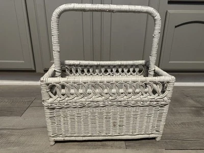 Vintage MCM White Wicker Rattan Magazine Holder - Image 1 of 4
